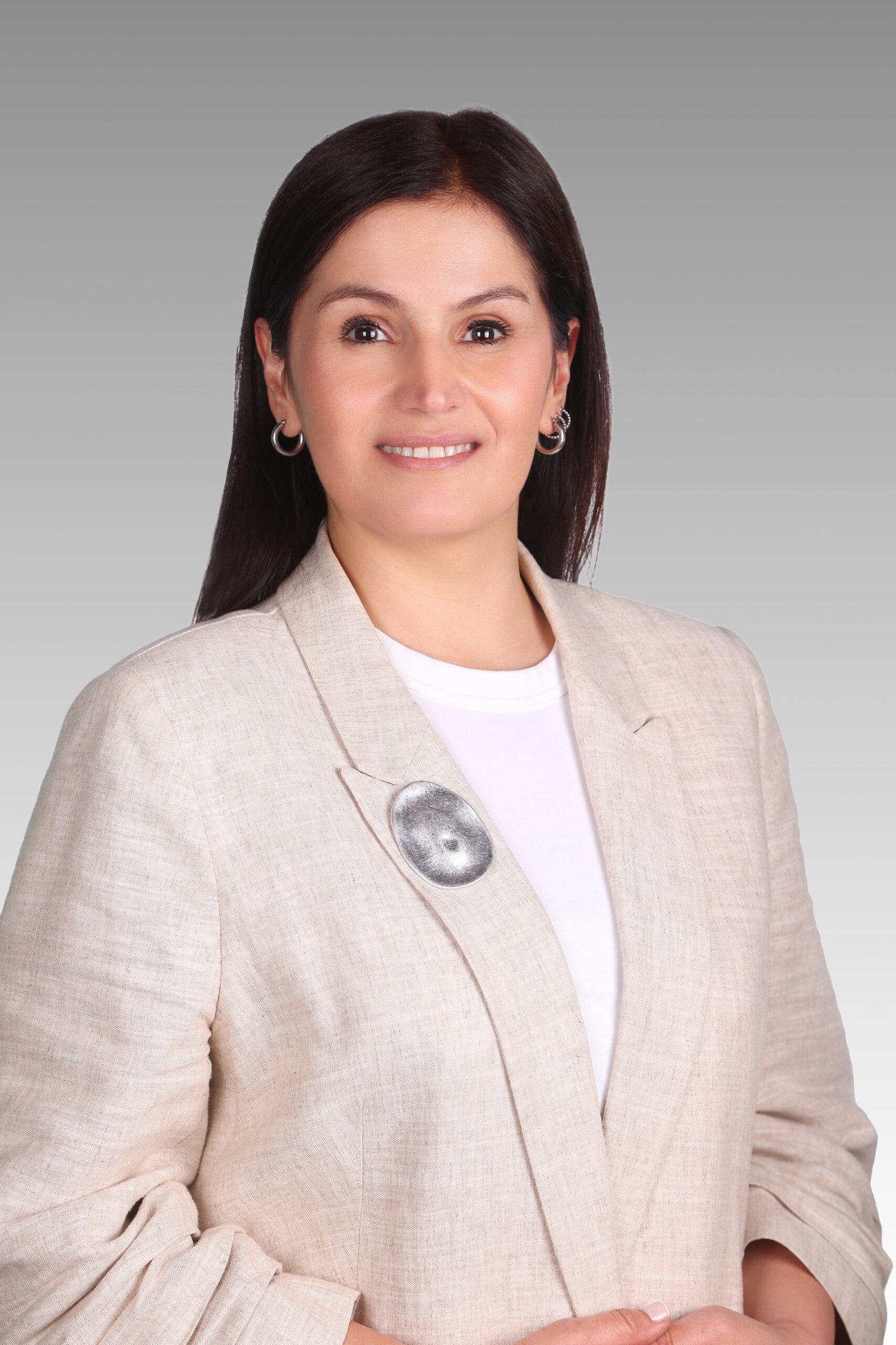 Selen Yıldız 